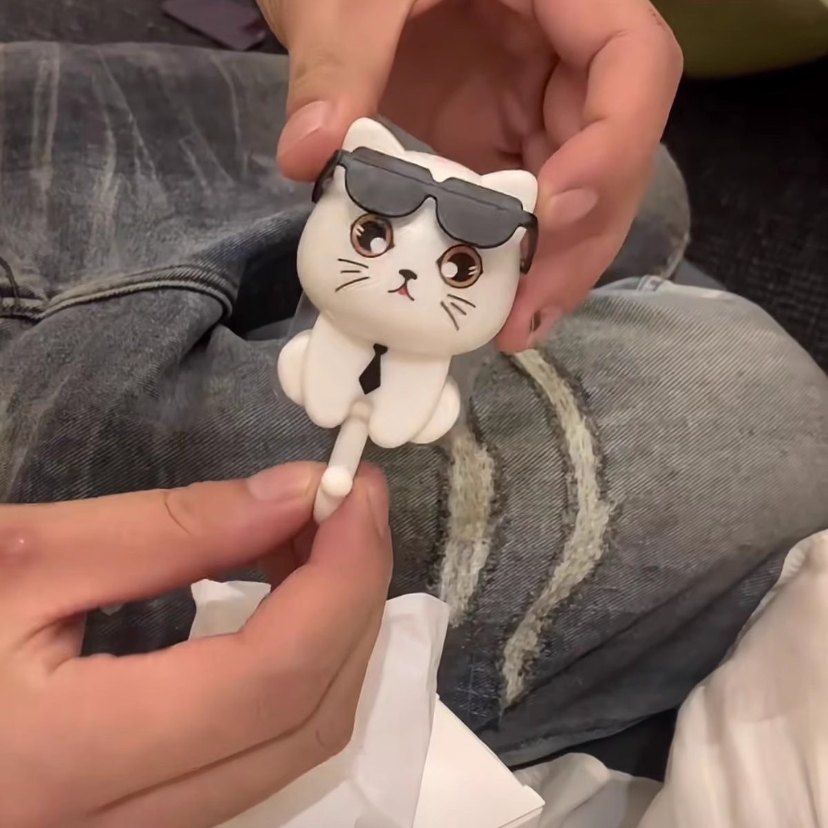 Caricatura adorable gatos gancho de llave multifuncional tipo botón de puerta de entrada gafas gancho de puerta trasera de almacenamiento