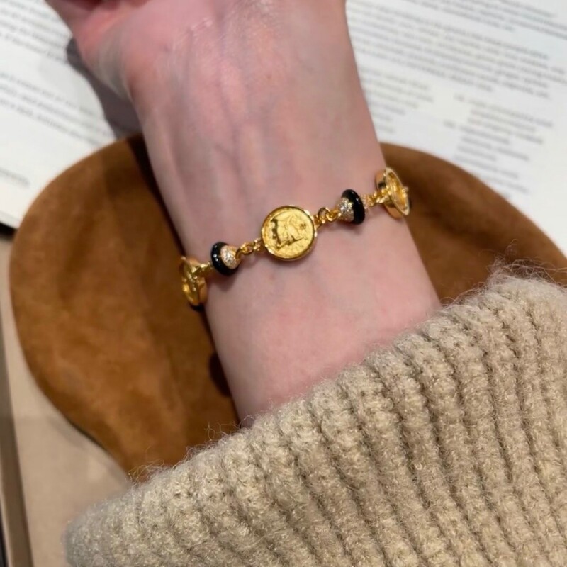 Little Red Book Same Style Ancient Greek Engraving Black Gold Bracelet Women's Light Luxury High-end All-match Gesture Little Red Book Same Style Ancient Greek Engraving Black Gold Bracelet Women's Light Luxury High-end All-match Gesture