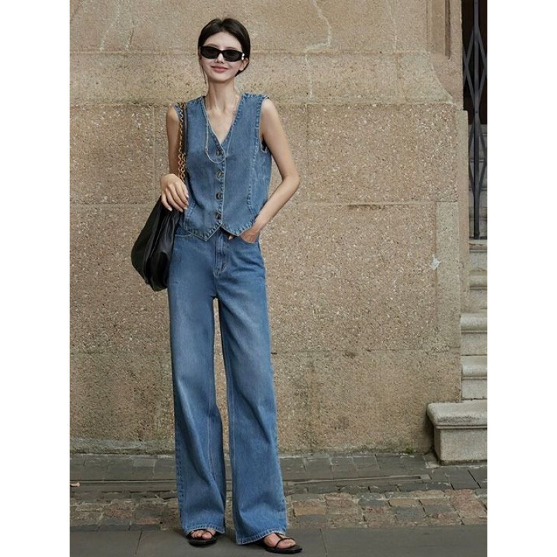 Summer Fried Street Internet Celebrity Retro Blue Sleeveless Denim Vest Two-piece Suit Pants Summer Fried Street Internet Celebrity Retro Blue Sleeveless Denim Vest Two-piece Suit Pants