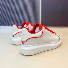 ��ɫ���������L�LС��Ь�к�����m��Ƥ�ٴ�W�tͬ��\�����eЬ