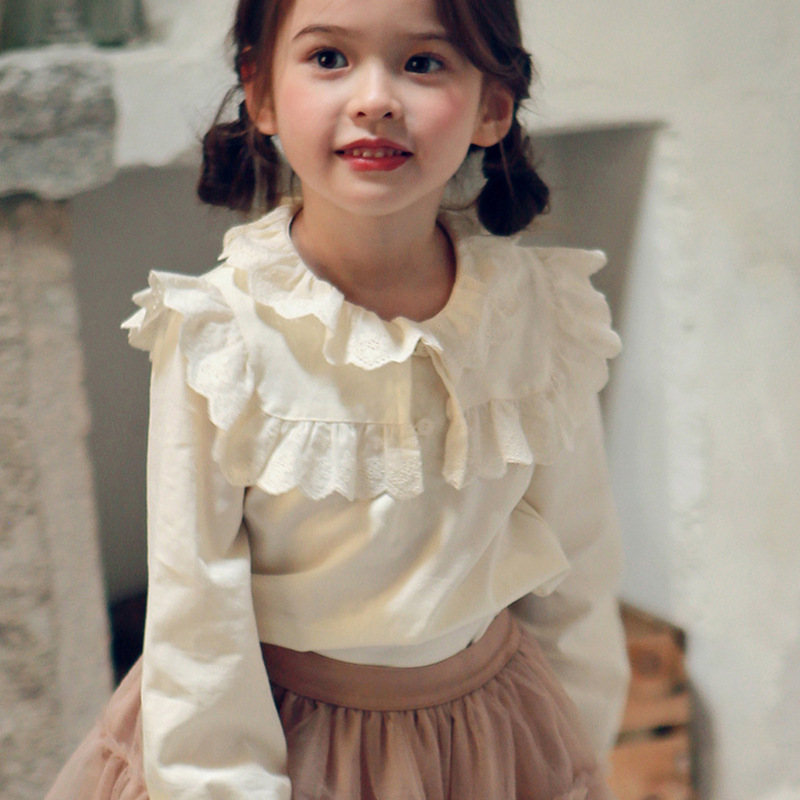 Primavera 2024 nueva fresa Shan Corea del Sur niños chica estilo Palacio encaje Feier dulce camisa de manga larga en stock