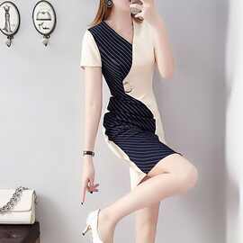 2025夏季新款不规则短袖连衣裙女时尚减龄大码女装气质收腰中长裙