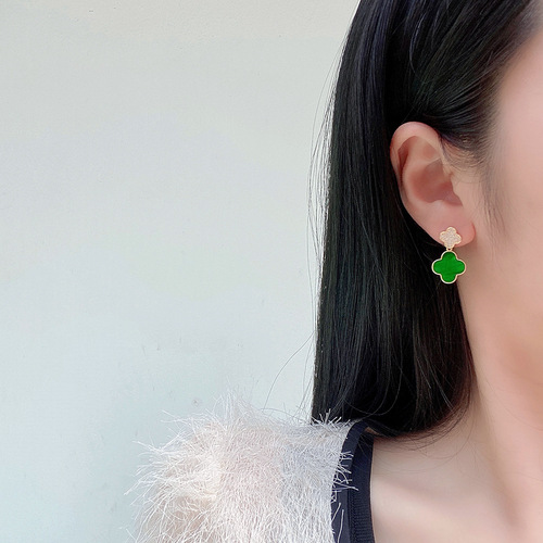 High-end light luxury style S925 silver needle earrings green black earrings fashion popular jewelry earrings for women 44074