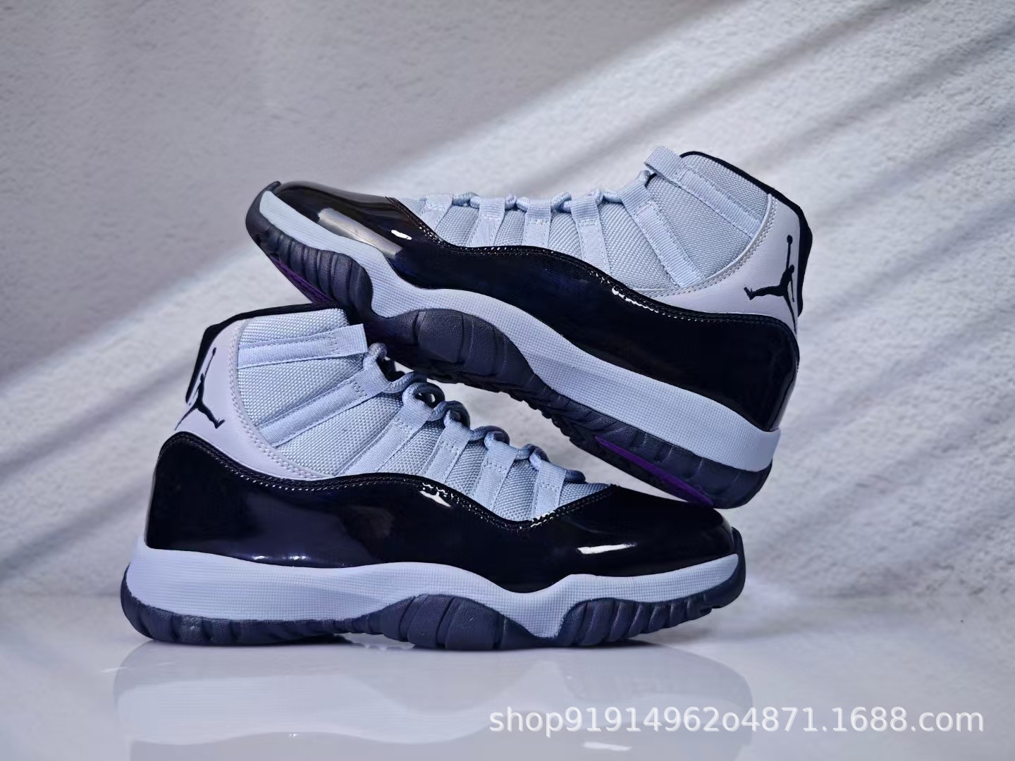 1: 1 original en el extranjero Jordan AJ11 verdadero cojín de carbono con amortiguación inferior 48.5 zapatillas de baloncesto masculinas y femeninas image 13
