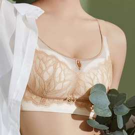时尚3323#抹胸蕾丝内衣34-40 薄C杯聚拢收副乳四排扣文胸尾货批发