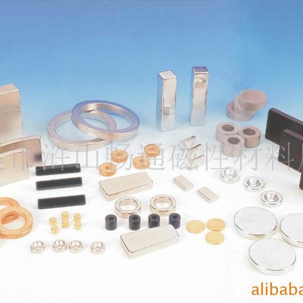 供应铁氧体，橡胶磁，钕铁硼，磁性材料