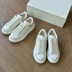 東莞純正オリジナル！ 25 新色マックイーン白靴男性と女性のためのカジュアルカップルスニーカー本革レースアップ厚底高さ向上