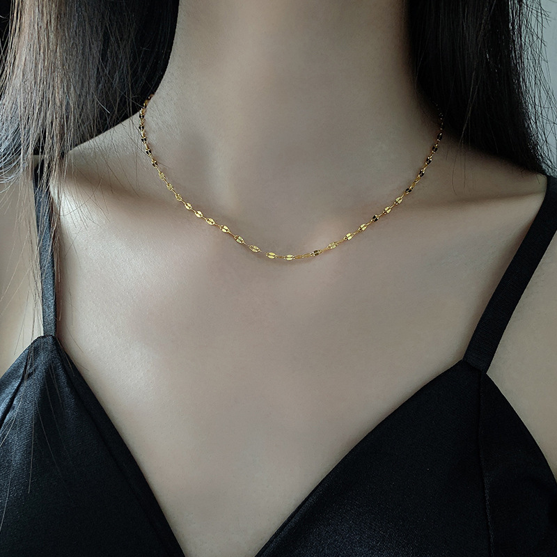 Acero de titanio elegante luz de lujo chapado en oro exquisito collar sin desvanecimiento de las mujeres del todo-fósforo de moda Red Cadena de clavícula de moda fábrica
