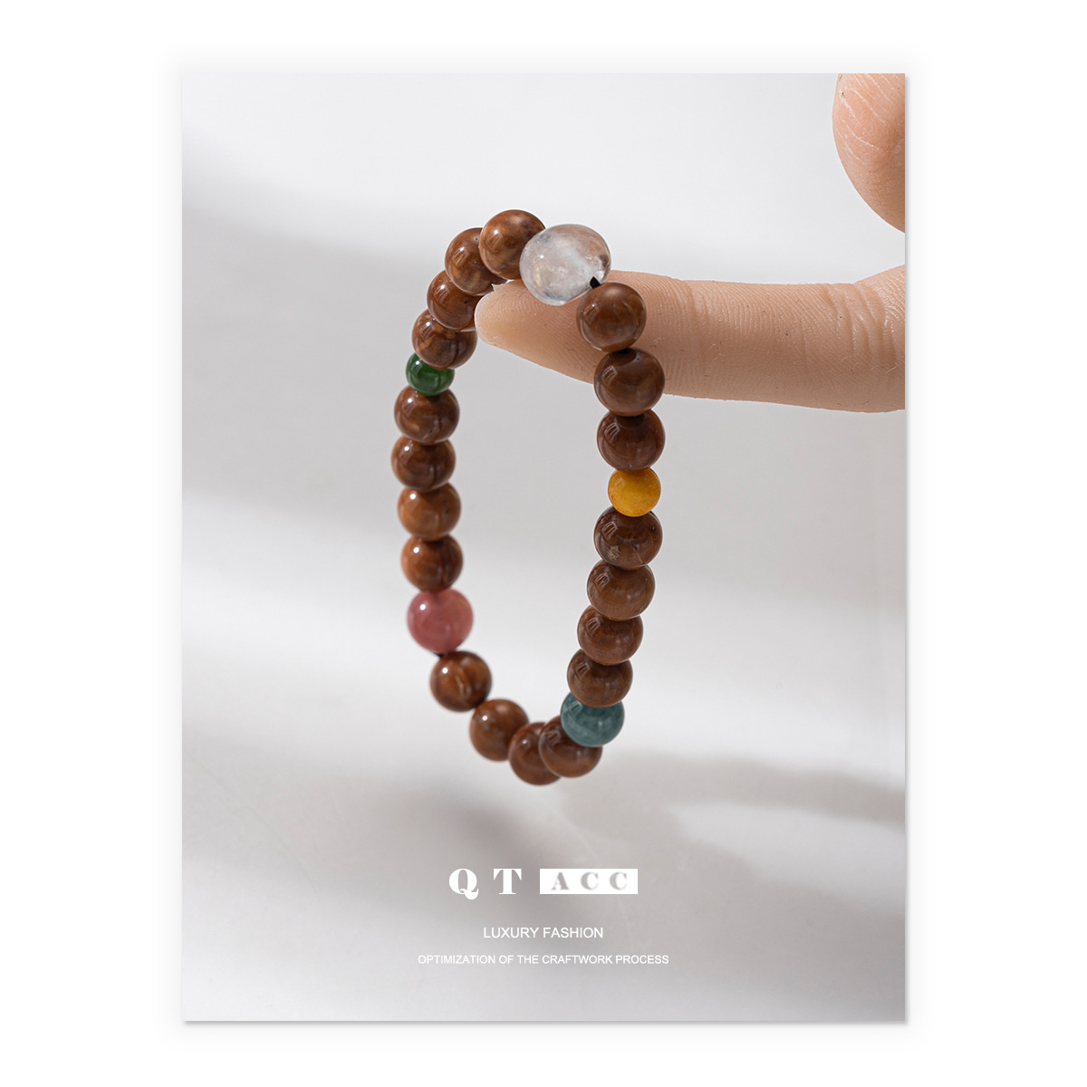 Pulsera retro de alta gama de todo fósforo, temperamento simple femenino, lujo ligero, madera de agar, cristal blanco, joyería con cuentas de ágata Cook