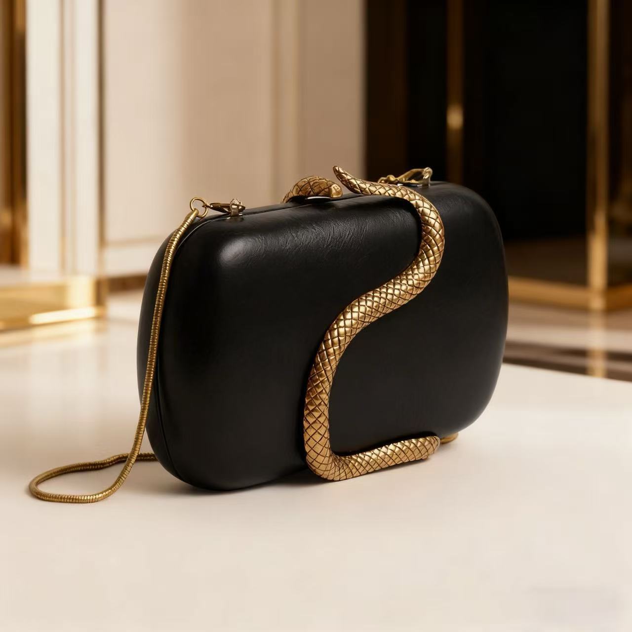 Comercio exterior directo transfronterizo lujo ligero bolso de cena damas bolso de mano PU bolso de serpiente estilo de moda bolso de noche de hombro