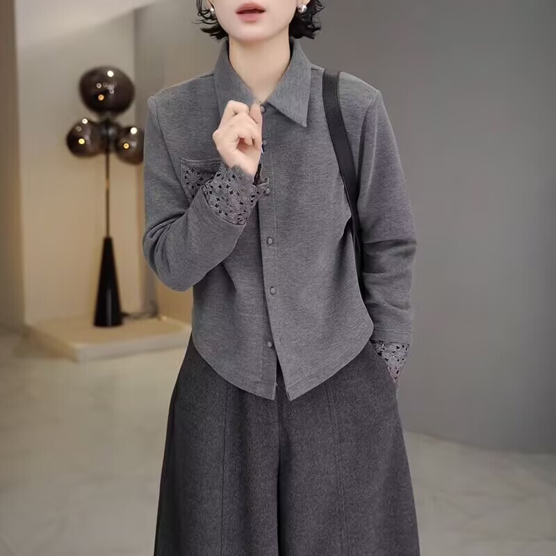 High-End Retro Lace Patchwork Turn-Down Collar Long-Sleeve Shirt for Women, Autumn and Winter, Light Luxury, Premium Feel, Brushed Fabric, Inner Layer Base Shirt High-End Retro Lace Patchwork Turn-Down Collar Long-Sleeve Shirt for Women, Autumn and Winter, Light Luxury, Premium Feel, Brushed Fabric, Inner Layer Base Shirt