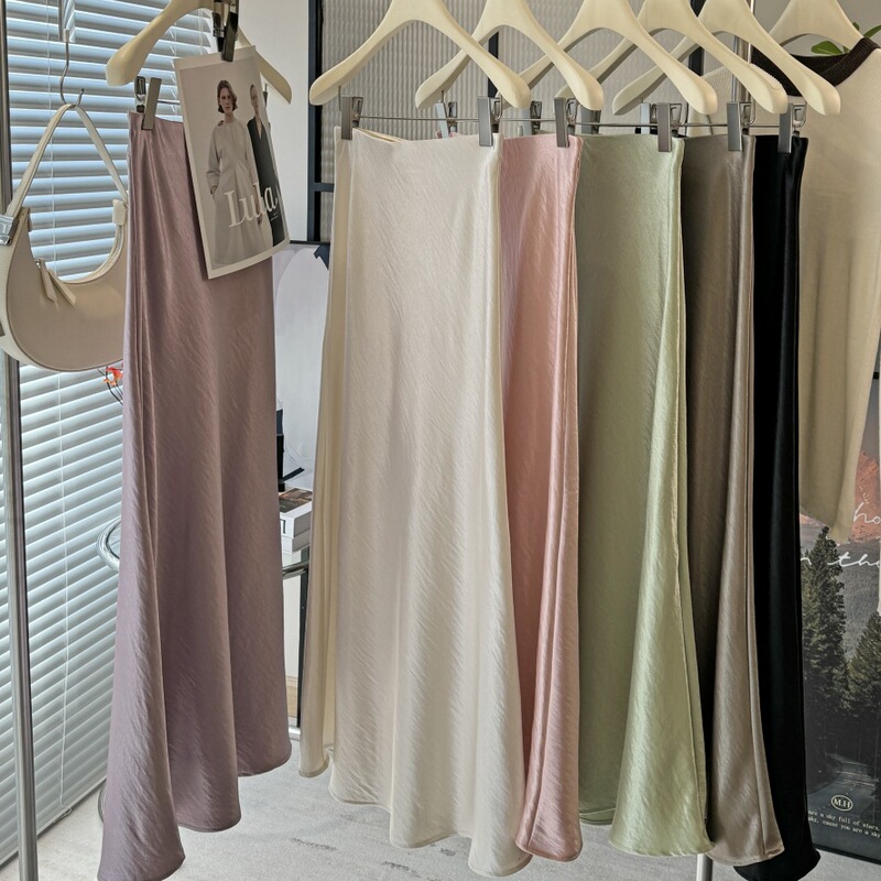 Acetic Acid Satin Fishtail Skirt Women's 2025 Elegant Simple Dape Slimming Hip A- Line Mid-Length Skirt