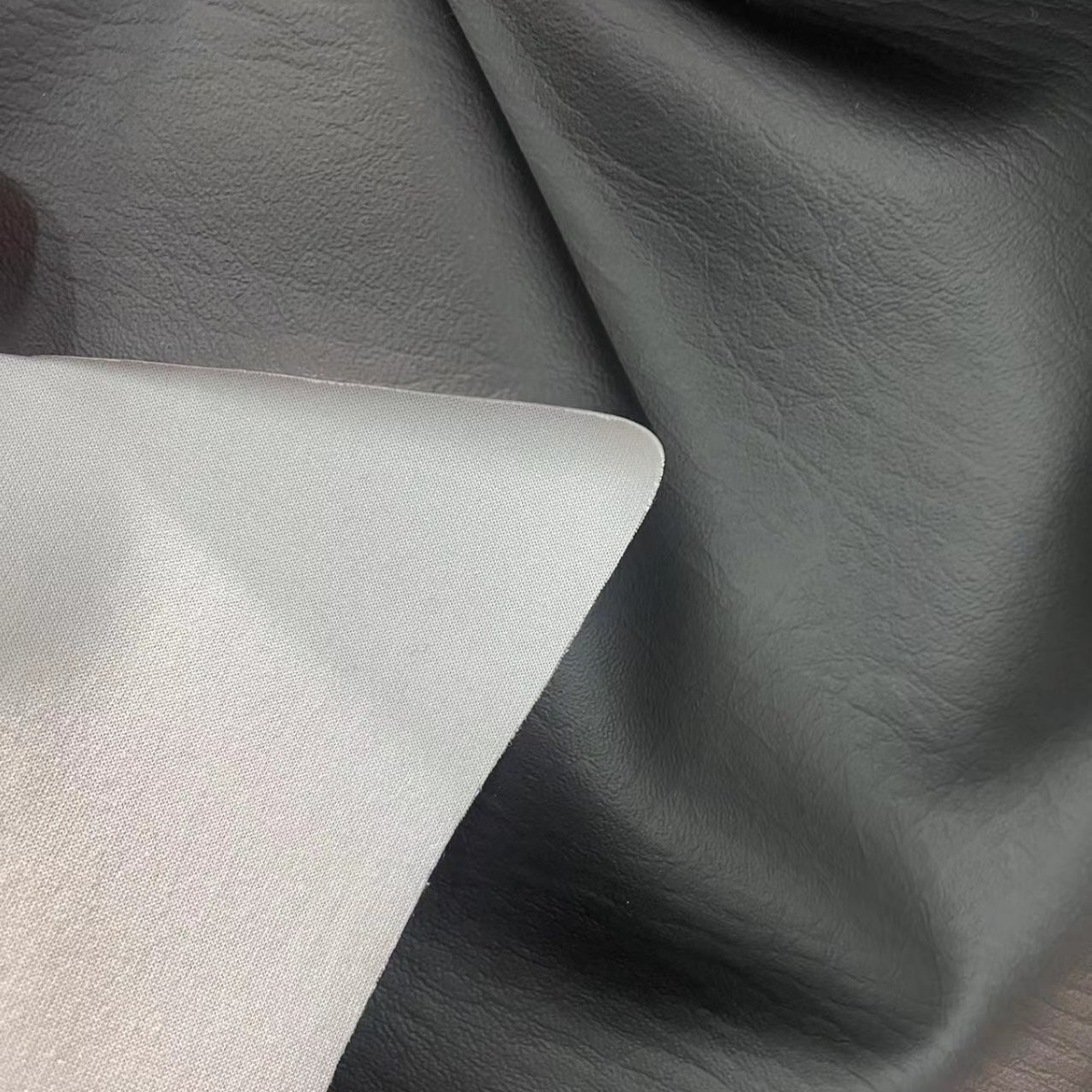 半pupvc四面弹两面弹电动摩托车坐垫皮革门幅150㎝厚度规格多样