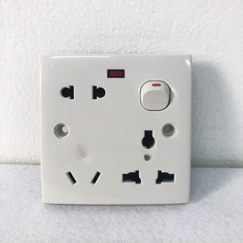 非标出口款式一位带灯多用万能插座孔面板多功能墙壁开关插座