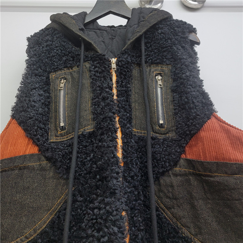 Personalidad para hacer viejos jeans con chaleco encapuchado de terciopelo para mujeres otoño y invierno 2025 nuevo chaleco de moda de color de contraste image 3