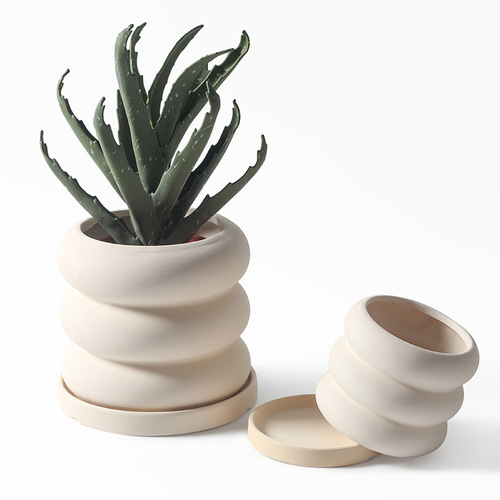 Nordic INS-style simple, breathable ceramic succulent planter with modern minimalist personality and artistic design for pothos wheel
