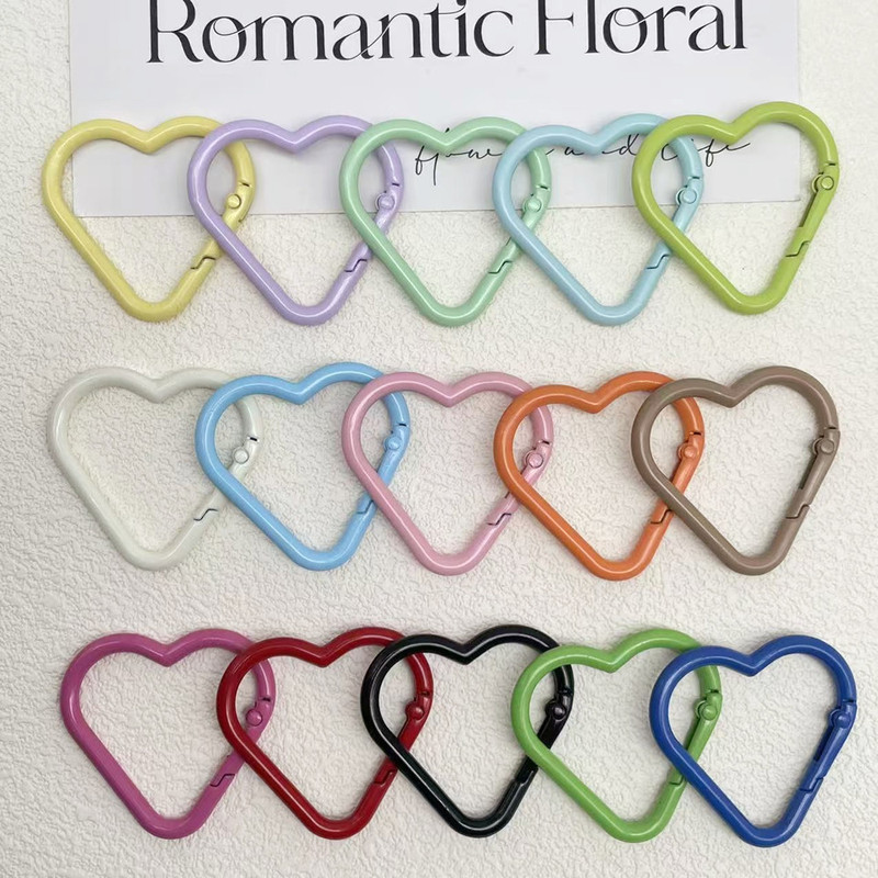 Zinc Alloy Colorful Painted Heart-Shaped Spring Clasp DIY Jewelry Keychain Accessories Open Connector Ring Hook Wholesale Zinc Alloy Colorful Painted Heart-Shaped Spring Clasp DIY Jewelry Keychain Accessories Open Connector Ring Hook Wholesale