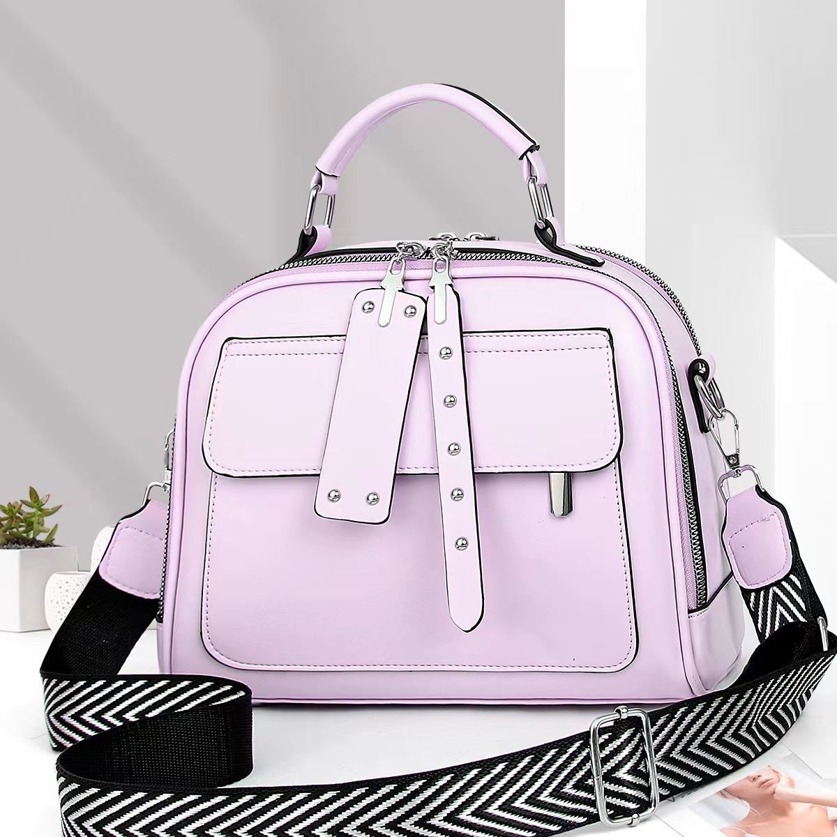 Cross-border 2026 Factory Direct Sale Popular Women's Crossbody Leather Bag Large Capacity Fashionable Simple Trendy_voghion.com