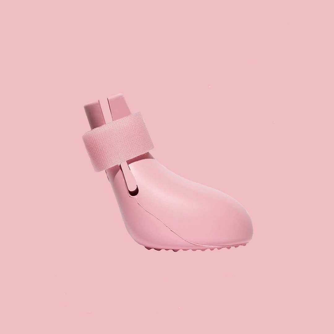 같은 스타일의 개 신발 실리콘 장화 겨울 테디 애완 동물 미끄럼 방지 발 커버 귀여운 작은 대형 개 더러운 방지