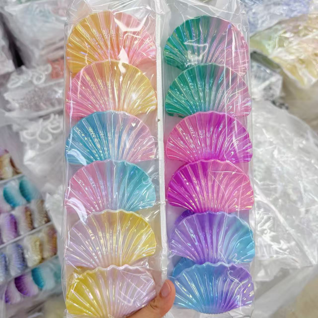 Europa y los Estados Unidos explotaron 8CM huevo flores clip de cabello de alta calidad para mujeres agarrar el cabello de tiburón color caramelo transfronterizo agarrar clip de cabello