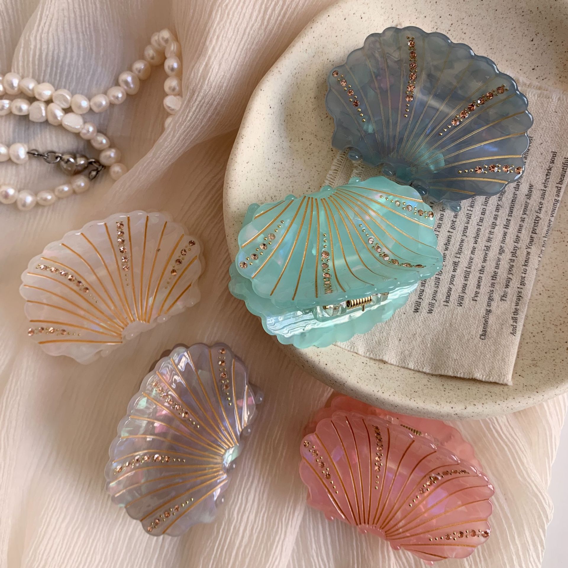 Women's Gender Cute Style Cute Women's Ocean Conch Shell Acetic Acid Sheets Shell Hair Clip Hair Claws