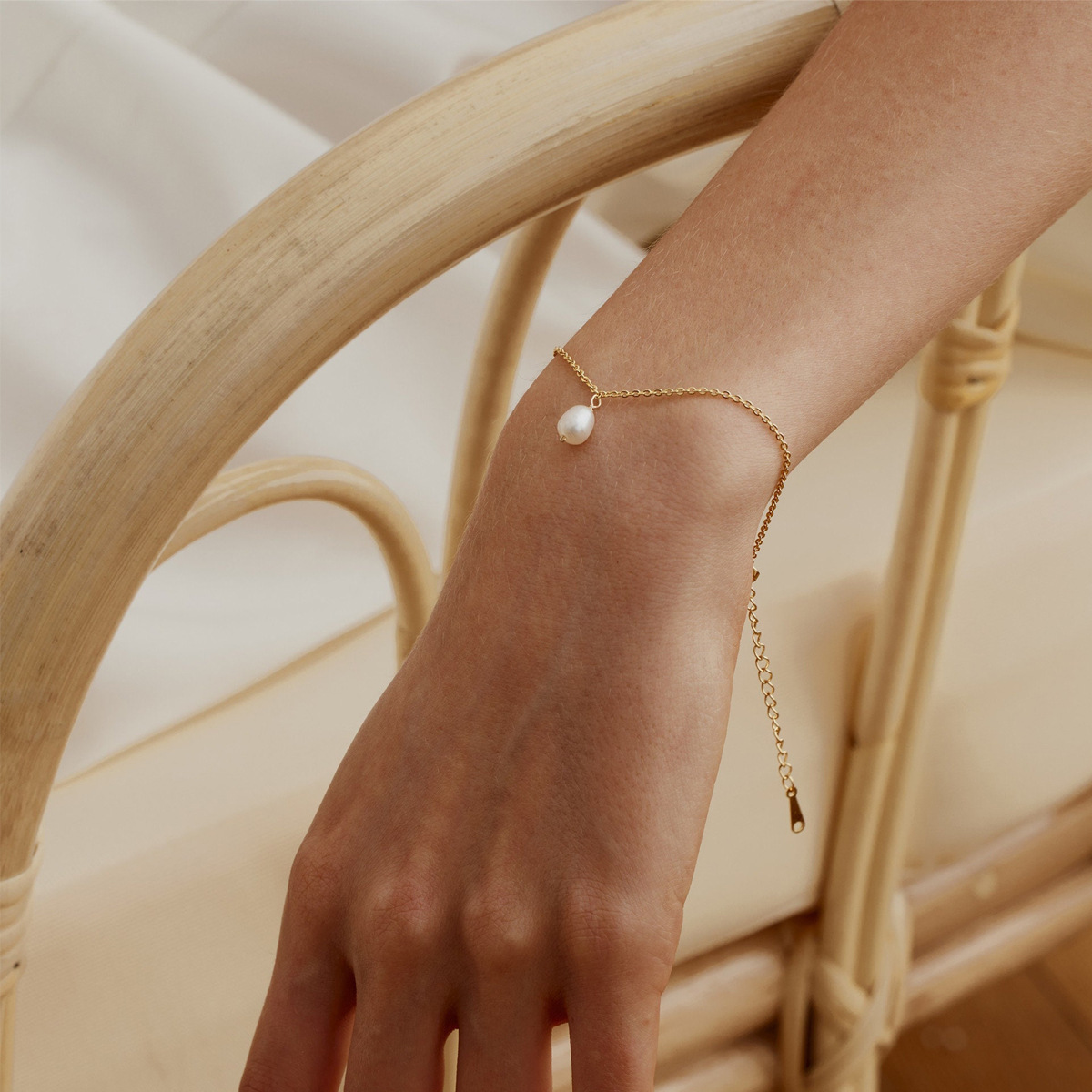 12g Weight 18K Gold Plated Plating Material Bracelets, Necklace Classification 1 Piece Quantity Holiday, Travel Occasion 304 Stainless Steel, Freshwater Pearl Material Geometric Pattern Women's Gender IG Style Style Wholesale Jewelry IG Style Geometric 304 Stainless Steel Freshwater Pearl 18K Gold Plated Bracelets Necklace 8