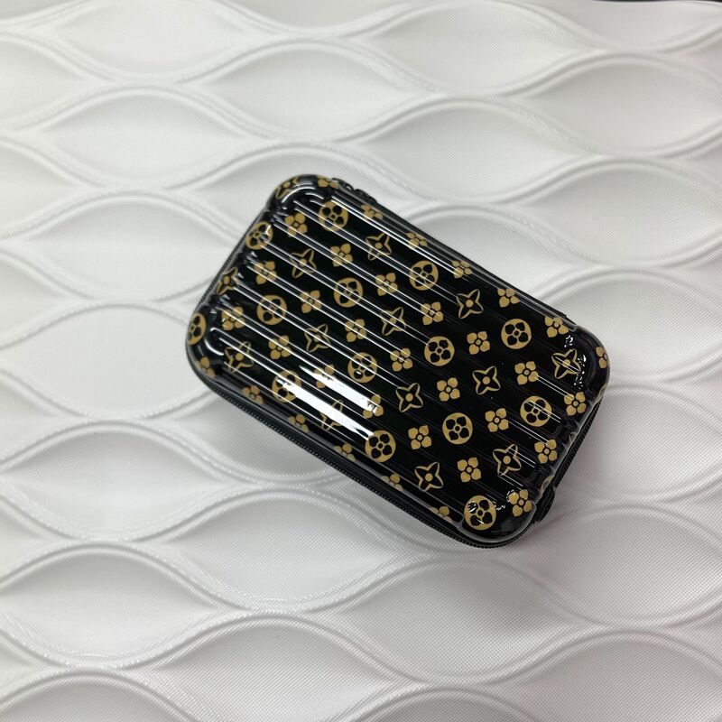 Korean and Japanese Popular Toiletry Bag Pc Glossy Overnight Bag Coin Purse Women's Small Bag Brand Same Style Makeup Bag