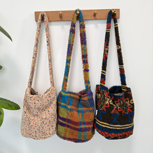 韩国东大门秋冬新款单肩包女毛绒羊羔毛洋气毛呢休闲大容量斜挎包