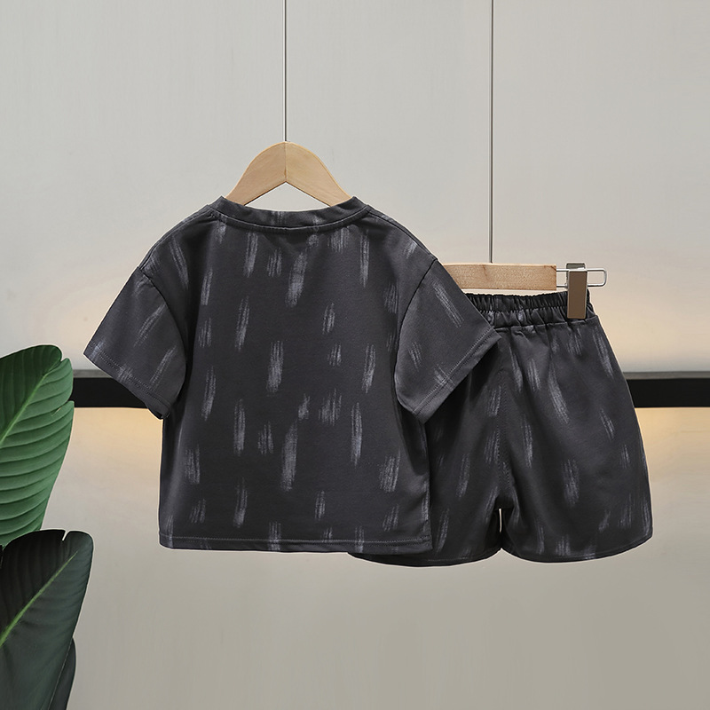 7140 Ropa para niños Traje casual para niños Verano 2025 Nuevo estilo Cool y guapo Camiseta de manga corta para niños Traje de dos piezas para bebés