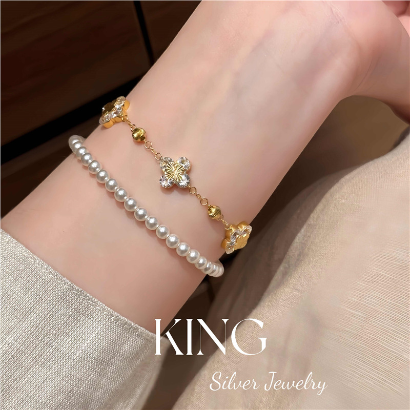 四叶知秋 | king银饰珠宝S925银镀金镭射四叶花CNS女时尚纯银手链|undefined