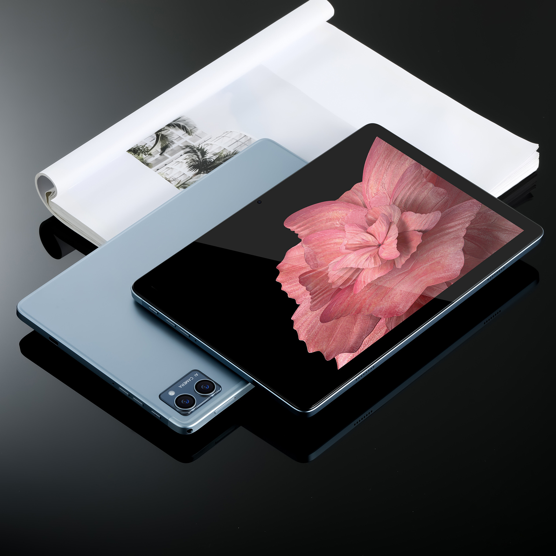 Светло-голубой