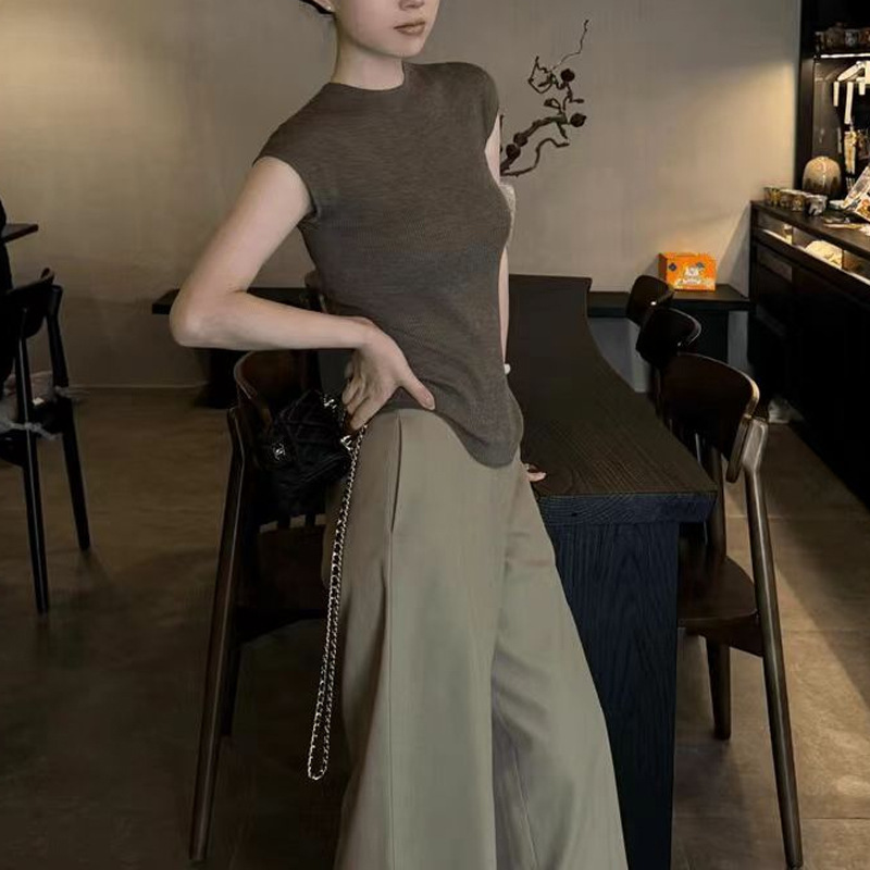 Old Money Style High-End Short-Sleeved Knitwear T-Shirt for Women 2025 Summer French Slim Fit Small Flying Sleeves Ice Silk Top Inner Wear