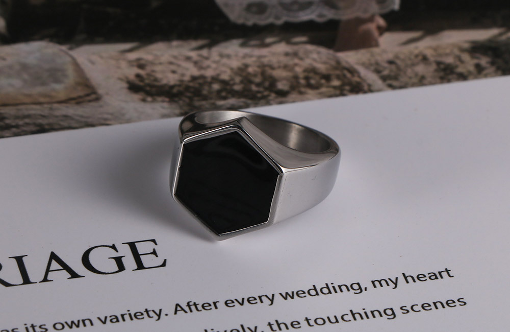 Vintage Style Classic Style Geometric Titanium Steel Polishing Unisex Rings Men Signet Rings display picture 5