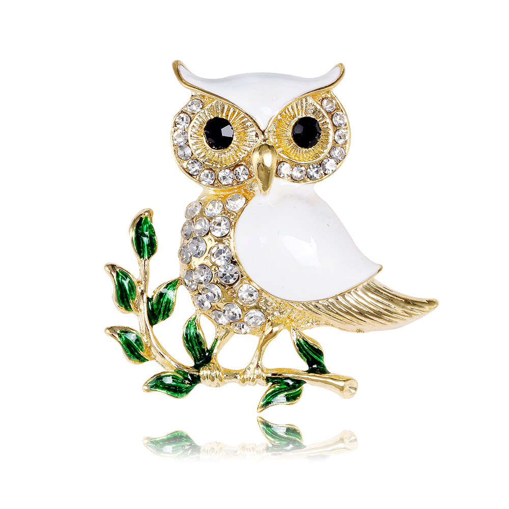 Owl Brooch Cartoon Pin Oil Dropping Niche Design Animal Corsage Clothing Accessories Pin
