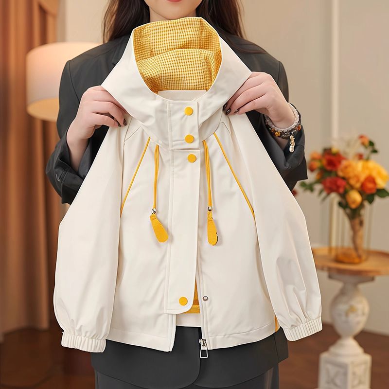 女童外套春秋款2026新款洋气儿童冲锋衣春装小女孩运动连帽上衣潮