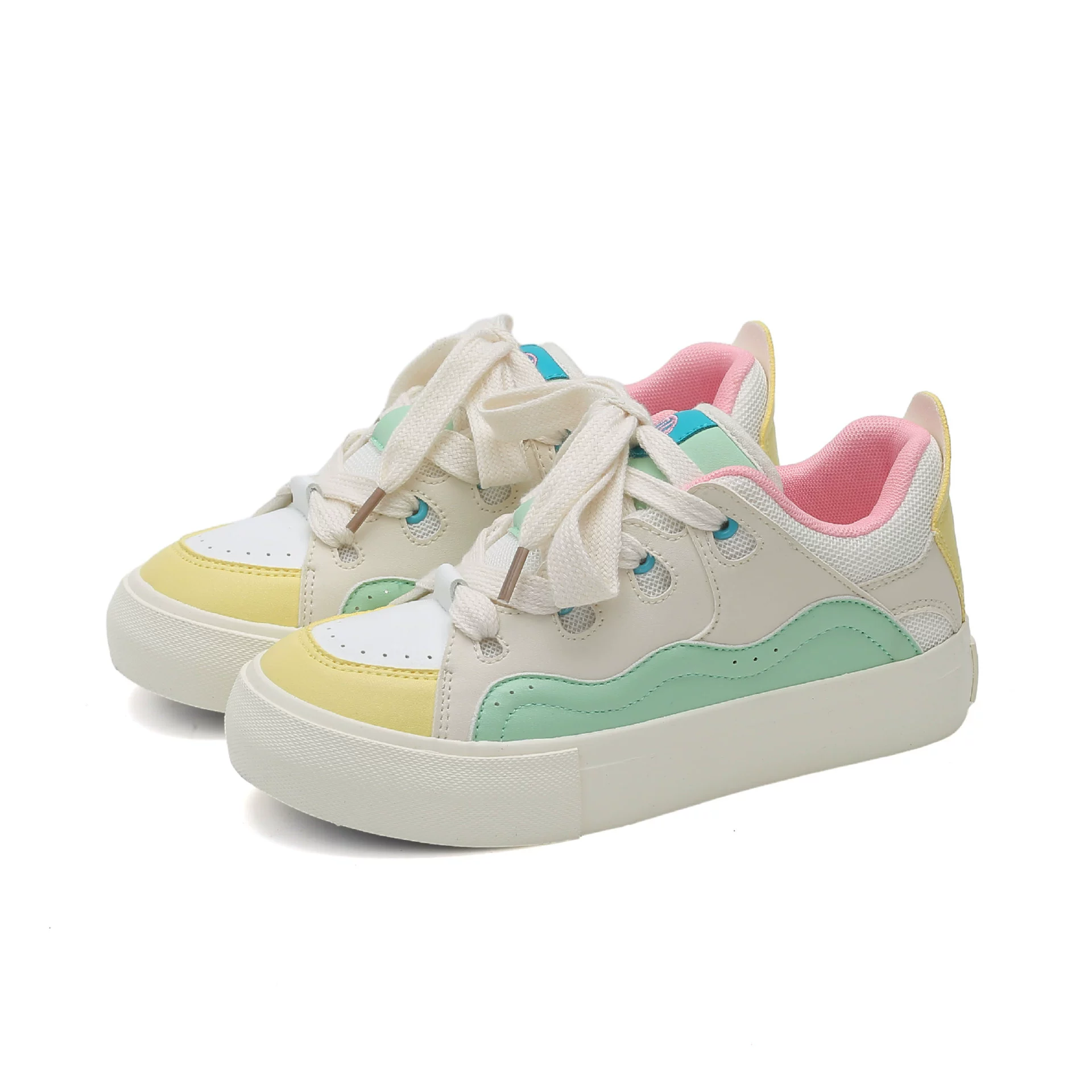 Популярные хлебные туфли на платформе женские с круглым носком 2024 Весенние Новые нишевые универсальные туфли для белой доски в стиле преппи H1286