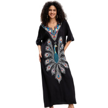 2025欧美新款彩色孔雀绣花沙滩罩衫刺绣长袍式防晒衫比基尼外罩衫