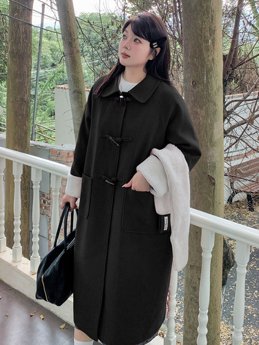 Women's oversized coat with turtleneck, horn buttons, interlining, winter new warm outerwear 421846