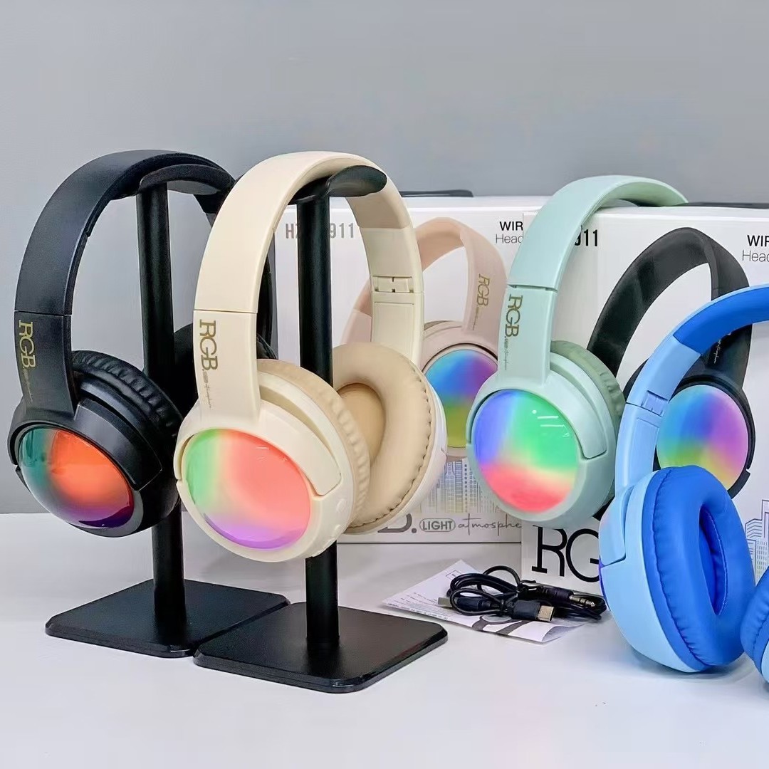 Nuevos productos de comercio exterior BT911 auriculares Bluetooth inalámbricos de larga duración auriculares de juego de tarjetas luminosas RGB