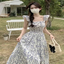 跨境小清新蓝色吊带碎花连衣裙女夏季新款法式收腰显瘦小飞袖长裙