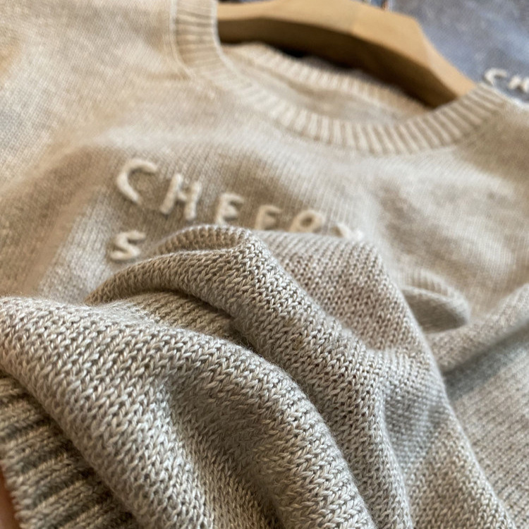 Just Close Your Eyes and Buy It! the Details and Texture Are Top-Notch, Simple Style, Color-Spun Linen Letter-Embroidered Short-Sleeve Knit Top for Women