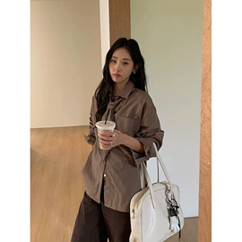 女式衬衫;休闲裤;女式T恤