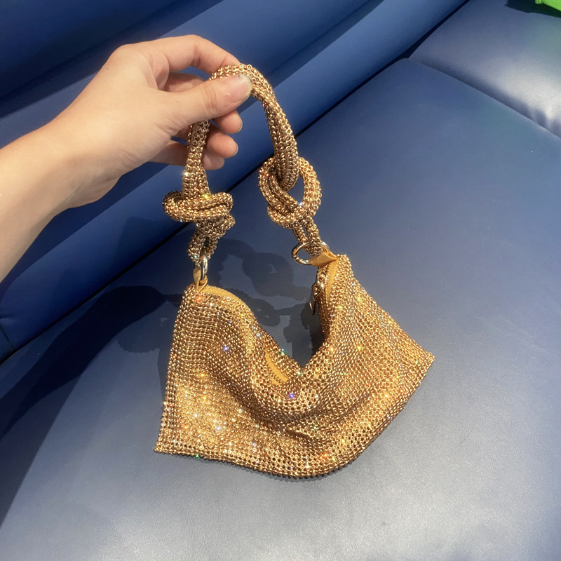 Mujeres Pequeña El Verano Diamante De Imitación Moda Bolsa Para Las Axilas display picture 4