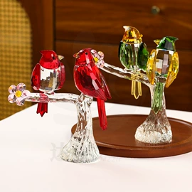 水晶工艺品;创意礼品套装;琉璃工艺品