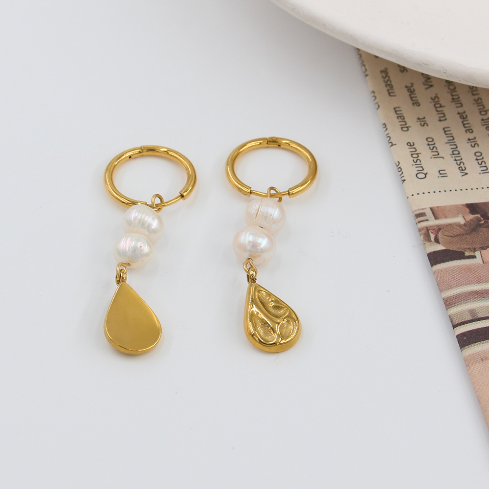 Water Droplets Pattern Women'S Gender 1 Pair Retro Water Droplets Pearl Plating Ear Ring 303 Stainless Steel Other 304 Stainless Steel Natural Pearl Natural Pearls Vary In Size, Please Consider Carefully Before Ordering! 18K Gold Plating In Furnace Stainless Steel Earrings