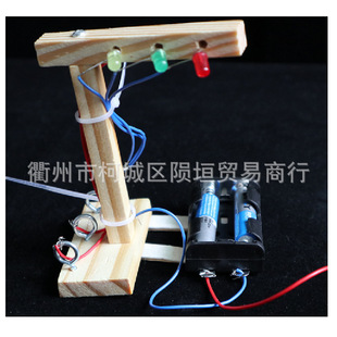�羳 ���팍��ώ��̾��n���WУ�Ƽ��^�ƽ�ƴ�b�t�G��ģ�Ͳ��ϰ�