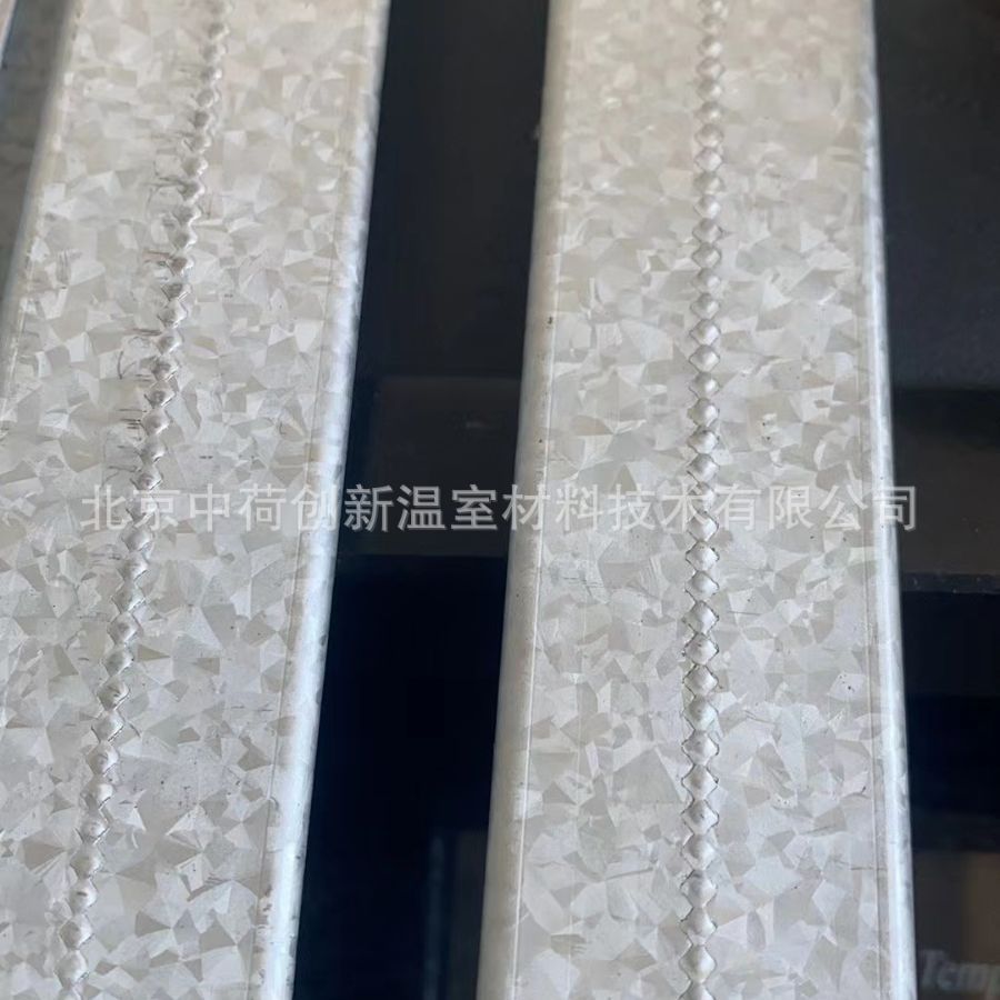 大棚配件 铝镁锌275g卡膜槽 压膜槽 厂家供应 防锈10年以上4m一根