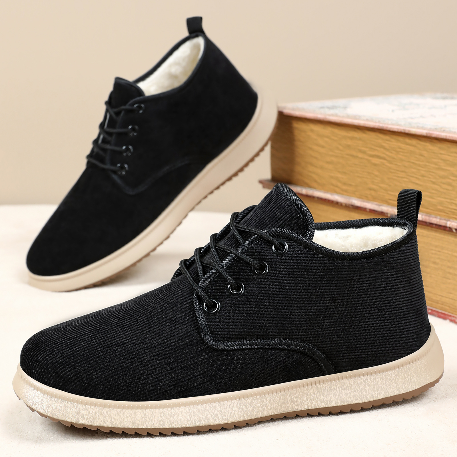 Botas de algodón para hombres de invierno antifrío botas de nieve más veludo botas de hombre ligeras botas cortas de algodón caliente con suela suave