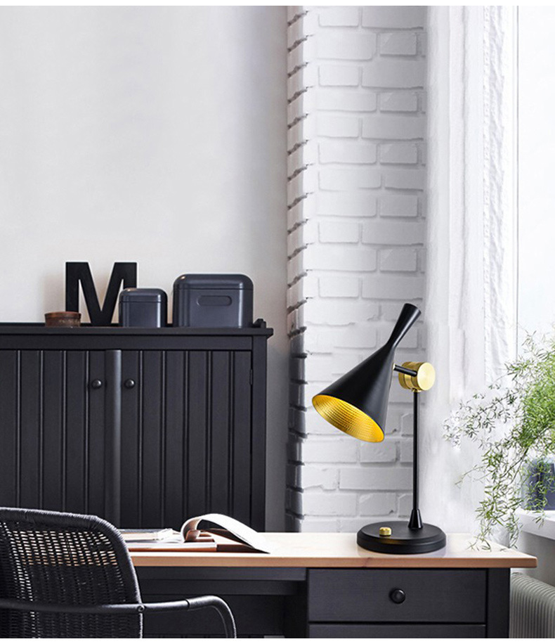 Nordic-style Minimalist LED Speaker Desk Lamp For Home Offices And Childrens Rooms