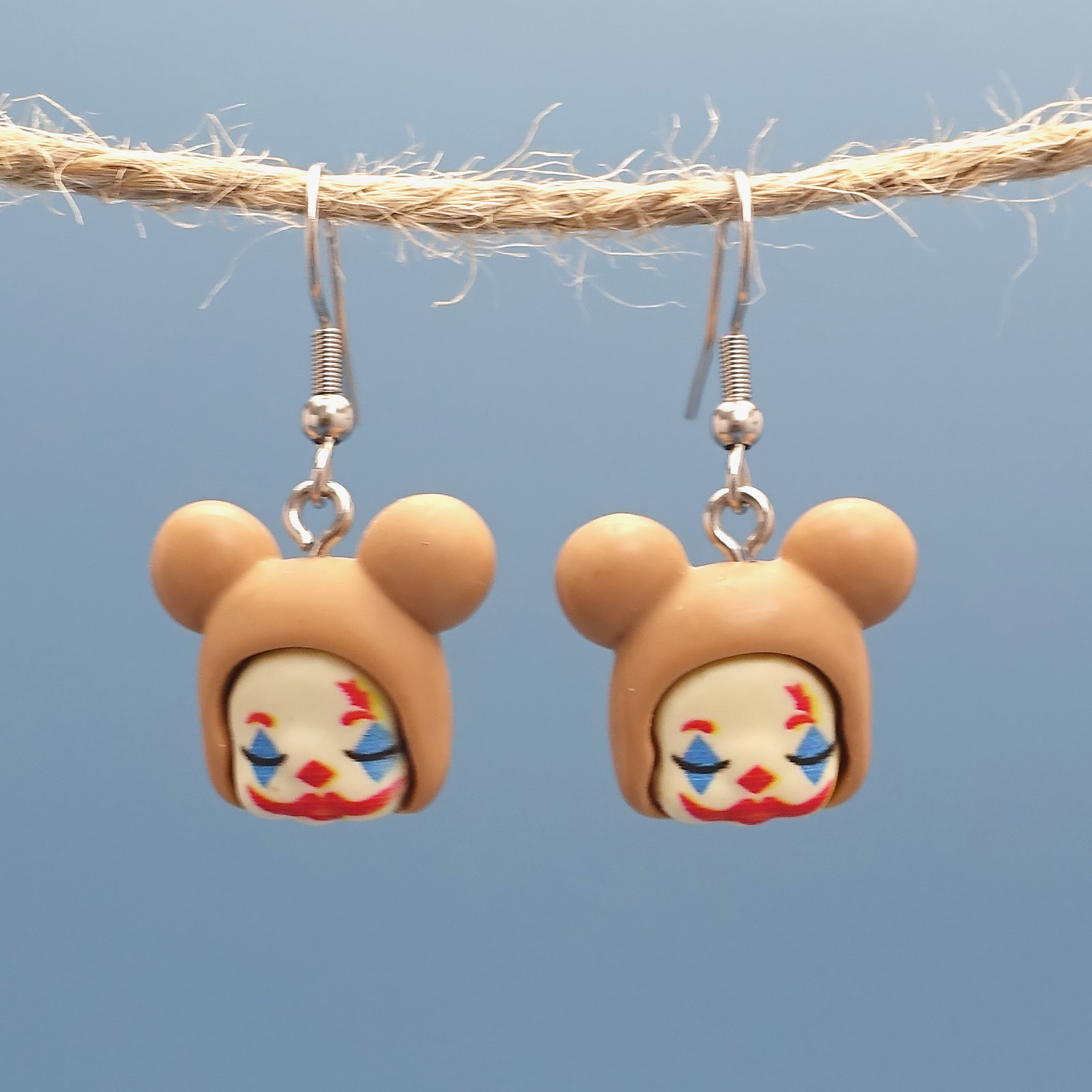 1 Pair Funny Clown Plastic Resin Drop Earrings display picture 1